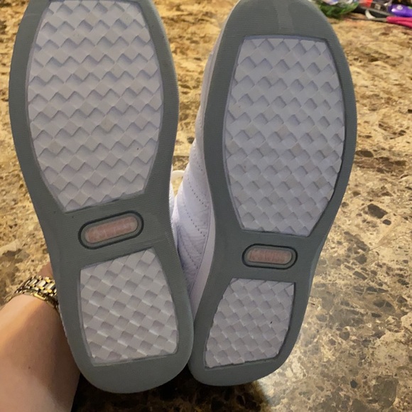 K Swiss Afton soft pink low trainers - Picture 7 of 8